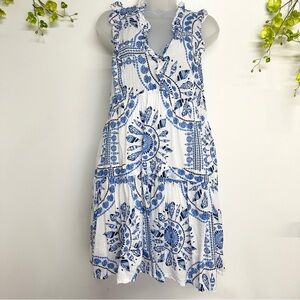 Vineyard Vines size medium blue & white v-neck dress, good worn twice condition